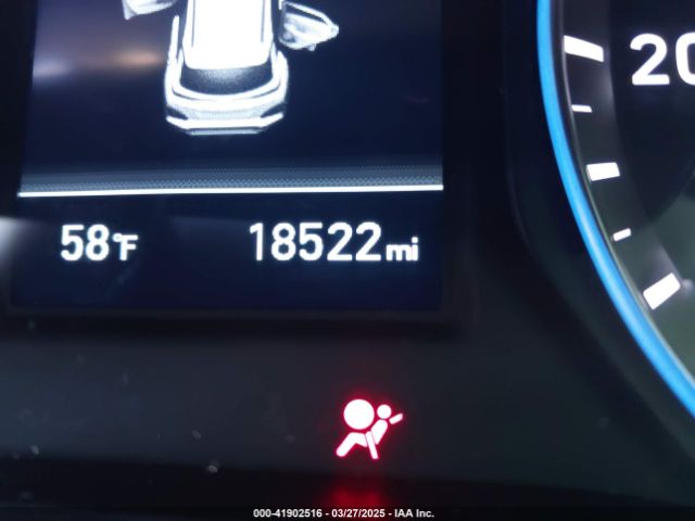 KM8K12AA7JU125933 Hyundai Kona Se