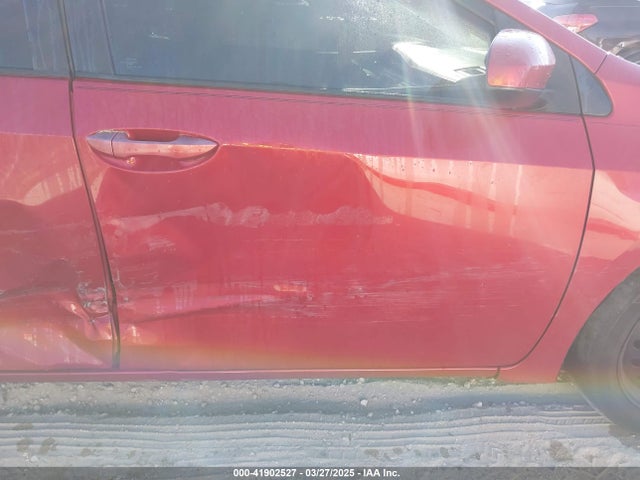 Toyota COROLLA LE 2015 2T1BURHE6FC475216 Image 17