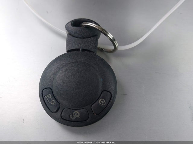 2012 MINI COOPER WMWSU3C53CT264187 Photo 10