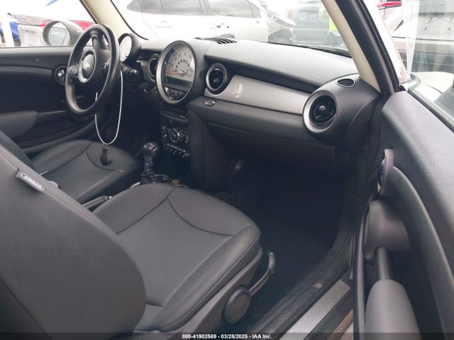 2012 MINI COOPER WMWSU3C53CT264187 Photo 4