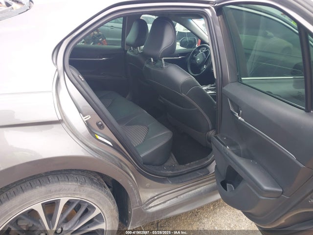 4T1B11HK1JU129954 Toyota CAMRY SE