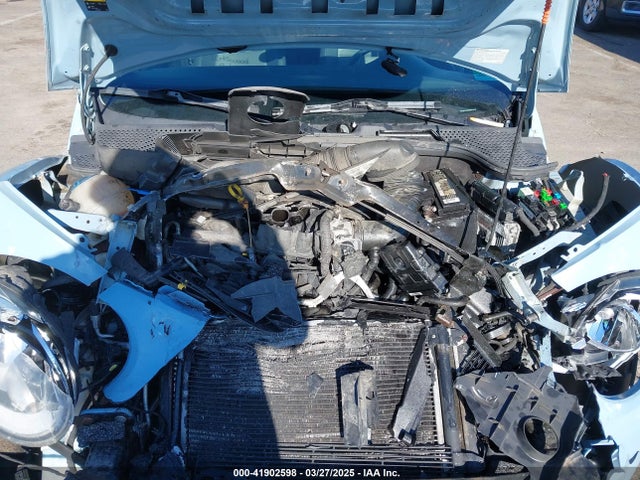 3VWJP7AT6EM601318 Volkswagen Beetle 2.5l