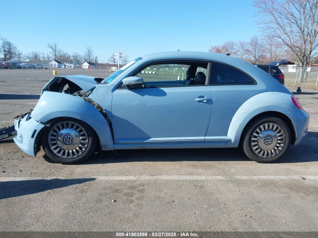 3VWJP7AT6EM601318 Volkswagen Beetle 2.5l