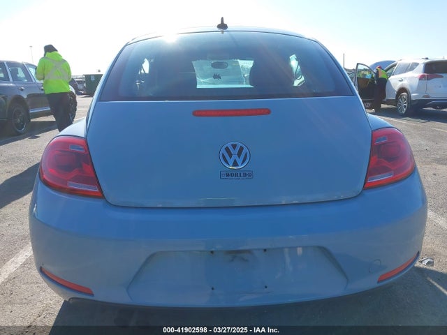 3VWJP7AT6EM601318 Volkswagen Beetle 2.5l