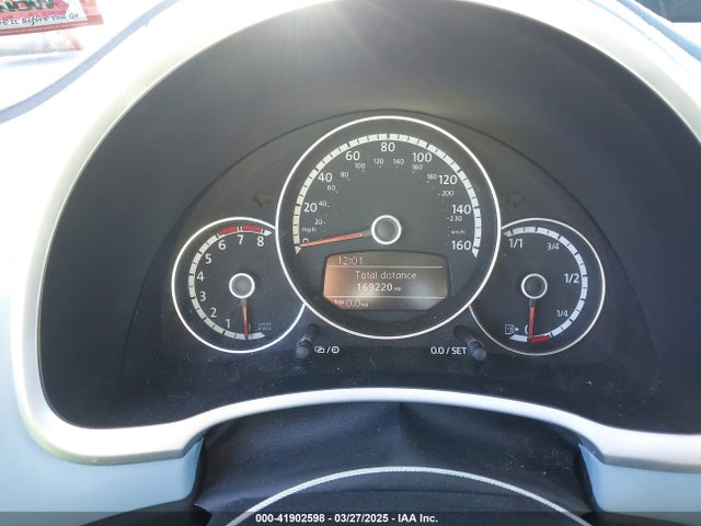 3VWJP7AT6EM601318 Volkswagen Beetle 2.5l