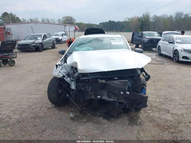 3KPF54AD7PE683899 KIA Forte Gt-line