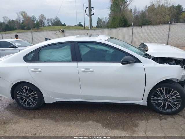 3KPF54AD7PE683899 KIA Forte Gt-line