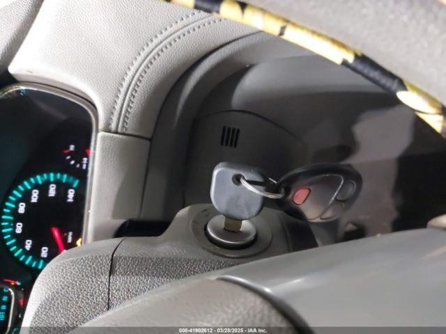 1GNKRFKD5GJ136850 Chevrolet Traverse Ls