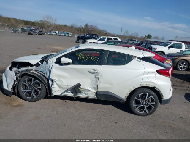JTNKHMBX3J1011066 Toyota C-HR XLE