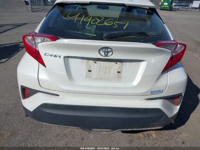 JTNKHMBX3J1011066 Toyota C-HR XLE