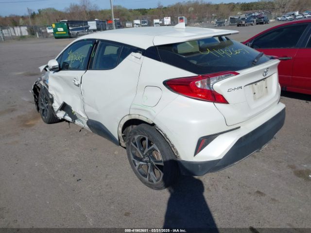 JTNKHMBX3J1011066 Toyota C-HR XLE