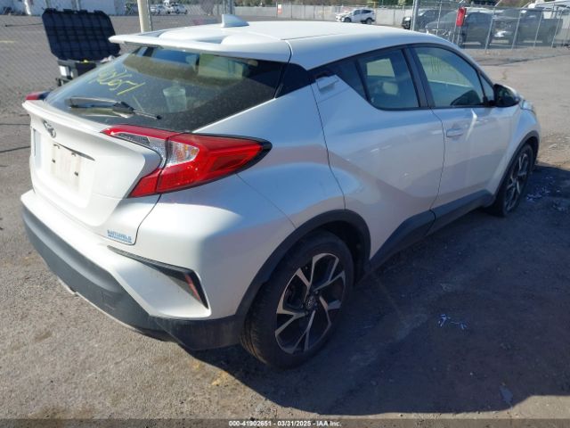 JTNKHMBX3J1011066 Toyota C-HR XLE