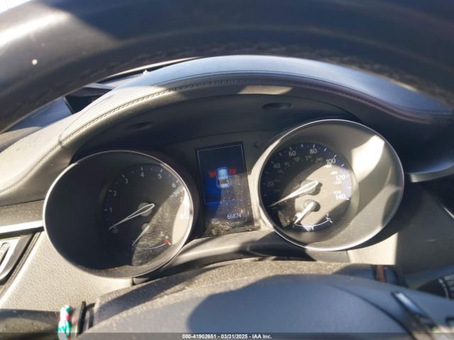 JTNKHMBX3J1011066 Toyota C-HR XLE