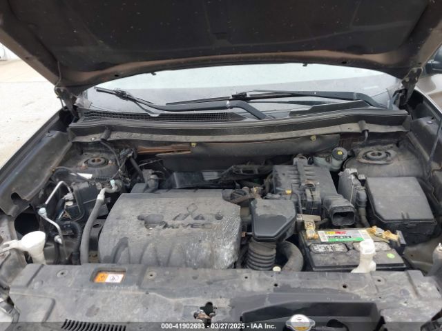JA4AD2A32GZ048077 Mitsubishi Outlander Es