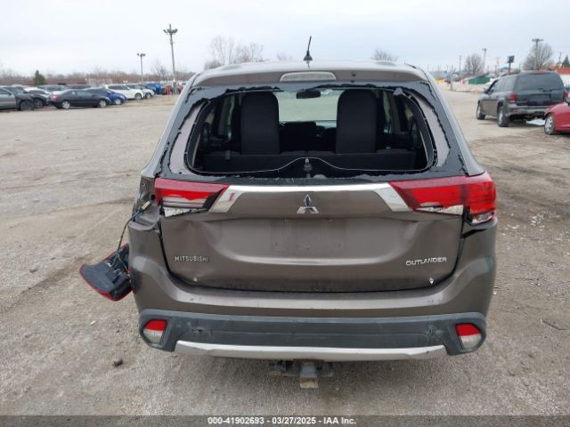 JA4AD2A32GZ048077 Mitsubishi Outlander Es