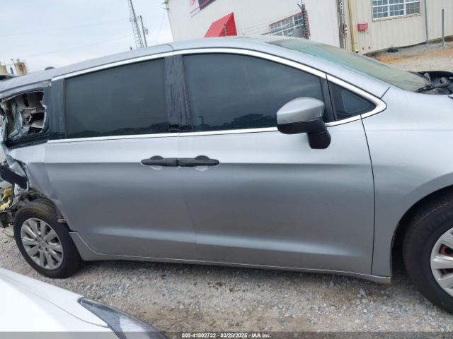 2C4RC1AG6KR644708 Chrysler PACIFICA L