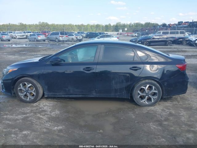 3KPF24AD3LE142254 KIA Forte Lxs