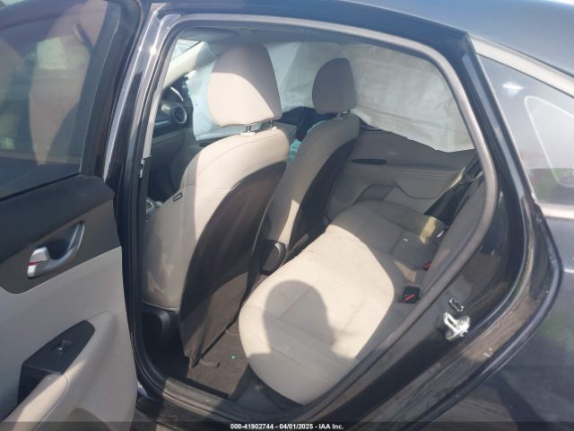 3KPF24AD3LE142254 KIA Forte Lxs