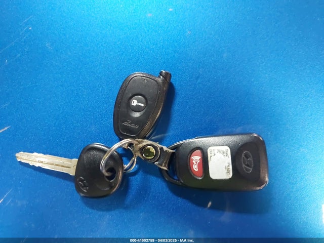 KMHD74LF6HU410760 Hyundai ELANTRA SE