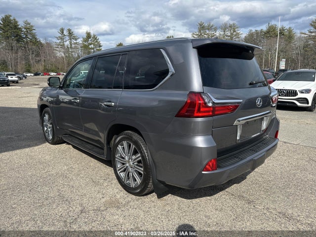 JTJHY7AX2H4239132 Lexus LX 570