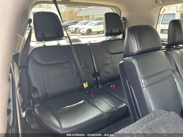 JTJHY7AX2H4239132 Lexus LX 570