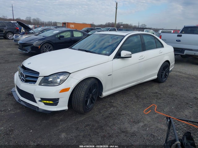 Продаж на аукціоні авто 2014 Mercedes-benz C 300 C 300 Luxury/sport 4matic, vin: WDDGF8AB0ER315661, номер лоту: 41902836