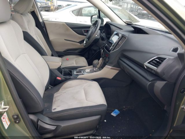 JF2SKACC1KH435307 Subaru Forester