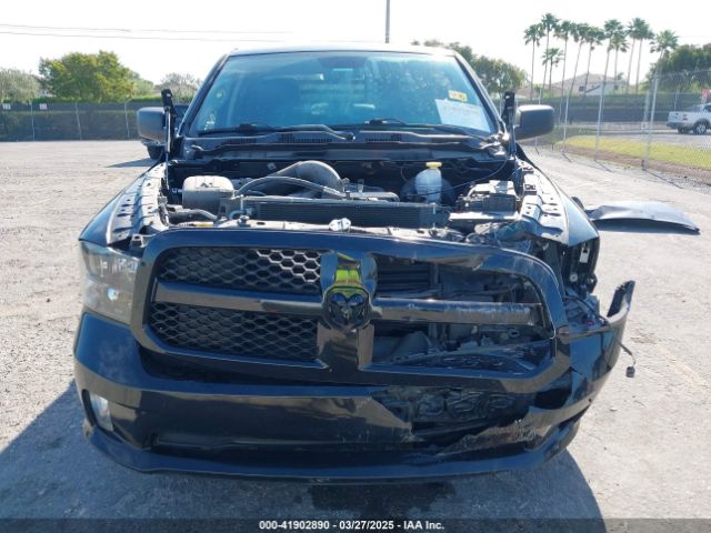 1C6RR7FTXJS286833 RAM 1500 Express  4x4 6'4 Box