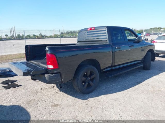 1C6RR7FTXJS286833 RAM 1500 Express  4x4 6'4 Box