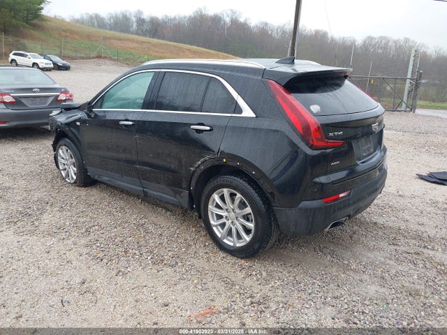 2023 CADILLAC XT4 1GYFZBR42PF103973 Photo 2