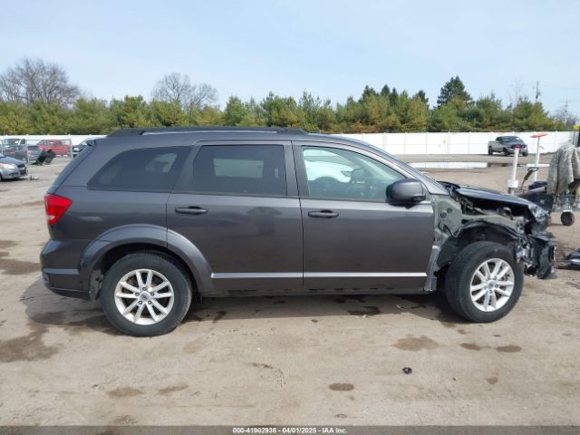 3C4PDCBB8KT732028 Dodge JOURNEY SE