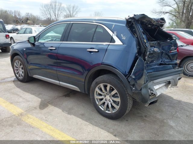 2021 CADILLAC XT4 1GYFZDR45MF048569 Photo 2
