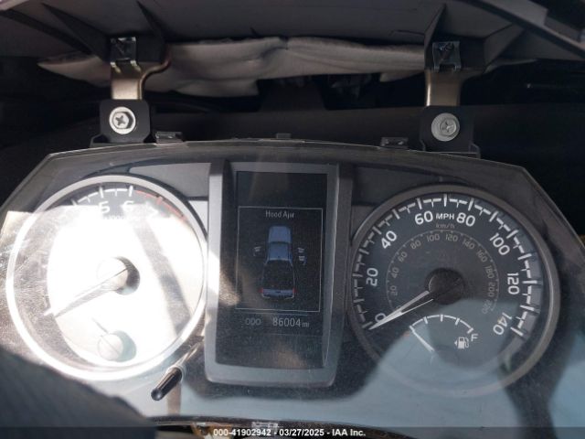 3TMCZ5AN6JM149053 Toyota Tacoma Trd Sport