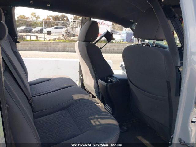 3TMCZ5AN6JM149053 Toyota Tacoma Trd Sport