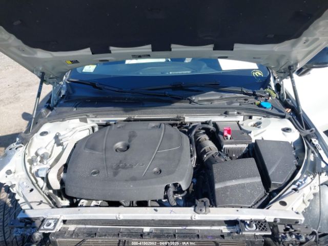7JRA22TM3MG102383 Volvo S60 T6 R-design