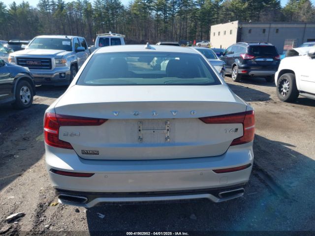 7JRA22TM3MG102383 Volvo S60 T6 R-design