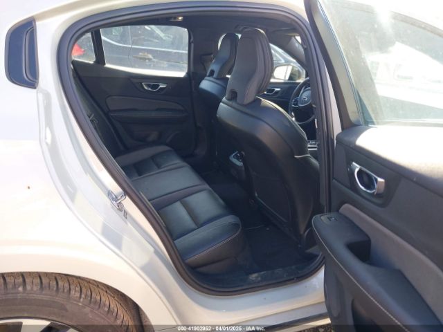7JRA22TM3MG102383 Volvo S60 T6 R-design
