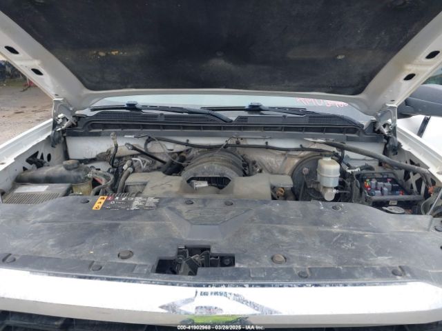 2018 CHEVROLET SILVERADO 1500 3GCUKNEC8JG399619 Photo 9