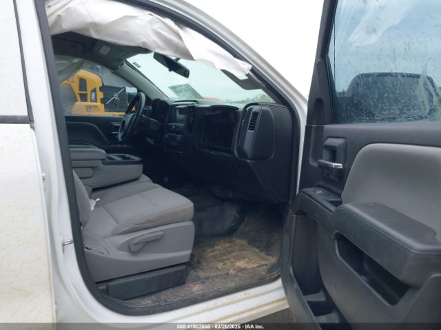 2018 CHEVROLET SILVERADO 1500 3GCUKNEC8JG399619 Photo 4