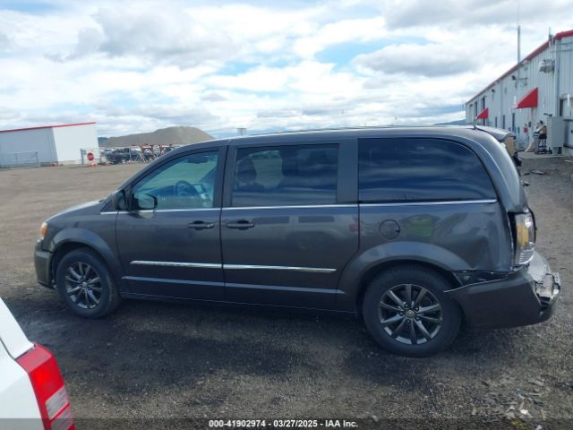 2C4RC1HG4FR731468 Chrysler Town & Country S