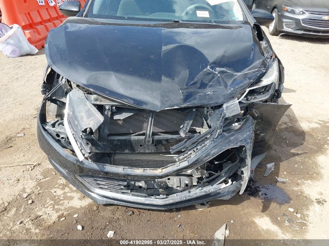 1G1BE5SM6H7155610 Chevrolet Cruze Lt Auto