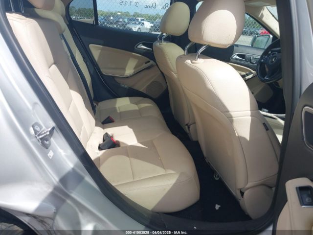WDCTG4EB8JJ491515 Mercedes-Benz GLA 250