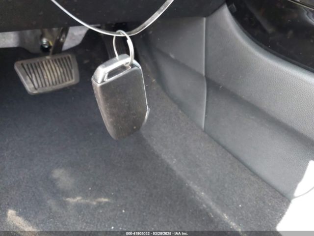 KNDEUCAA4P7402480 KIA SELTOS S