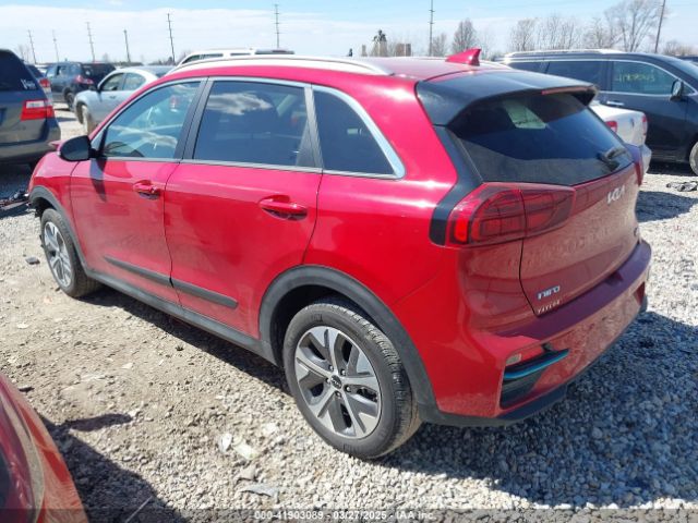KNDCE3LG5N5146588 KIA Niro Ev Ex Premium