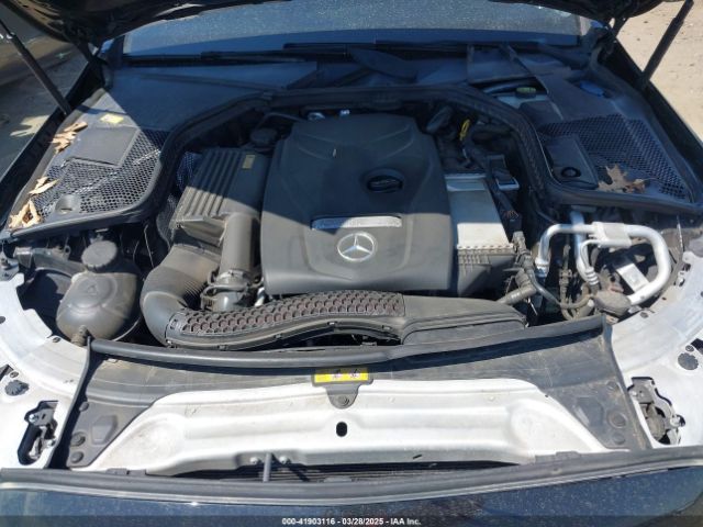 55SWF4JB2GU157152 Mercedes-Benz C 300 Luxury/sport
