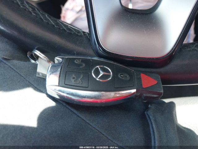 55SWF4JB2GU157152 Mercedes-Benz C 300 Luxury/sport