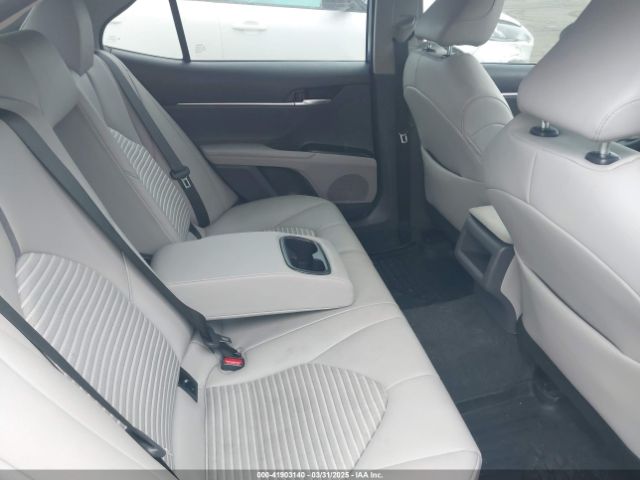 4T1T11BK2RU118695 Toyota CAMRY SE