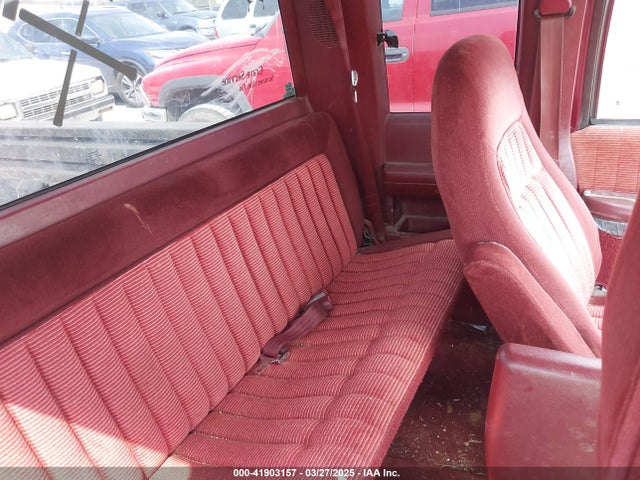 41903157 :رقم المزاد ، 2GTEK19K4R1561409 vin ، 1994 Gmc Sierra K1500 مزاد بيع