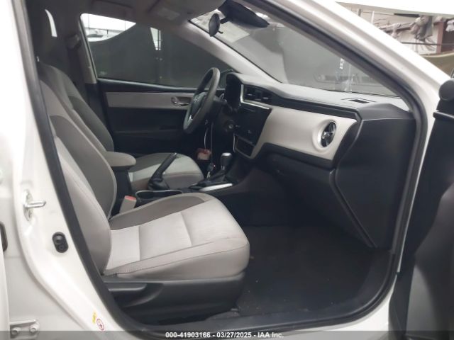 2T1BURHE8JC059404 Toyota COROLLA LE