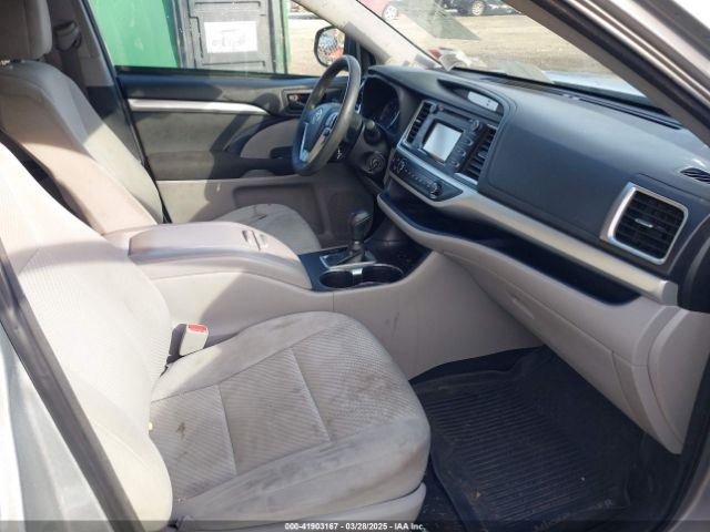 5TDBZRFH7JS839416 Toyota Highlander Le